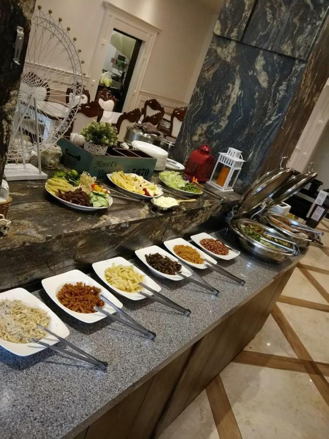 Buckingham Palace B&B Beipu Екстер'єр фото
